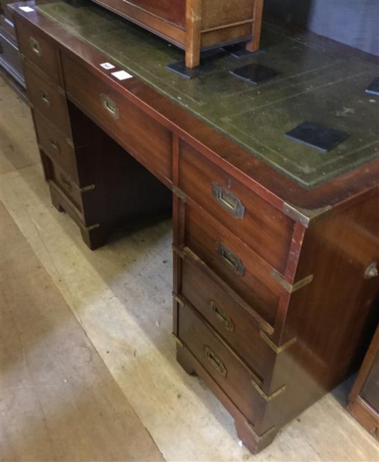 Military campaign style desk